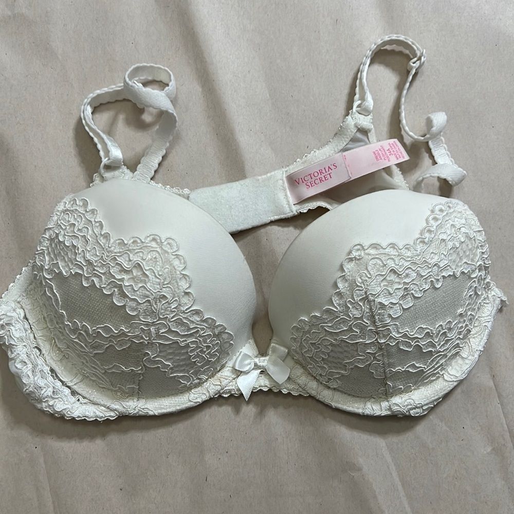 VICTORIA SECRET‎ LACE DREAM ANGELS PUSH UP BRA
